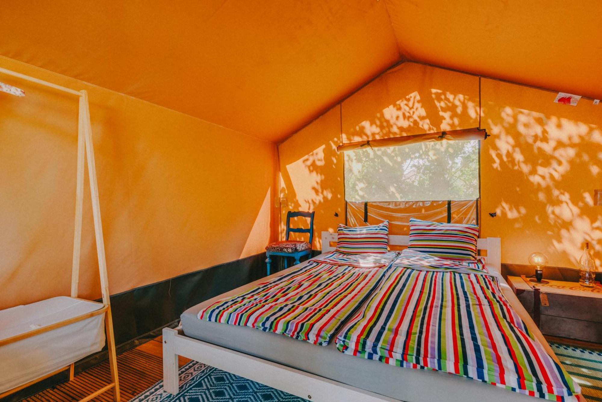 Hotel Rendes Glamping Balatonrendes Exterior foto